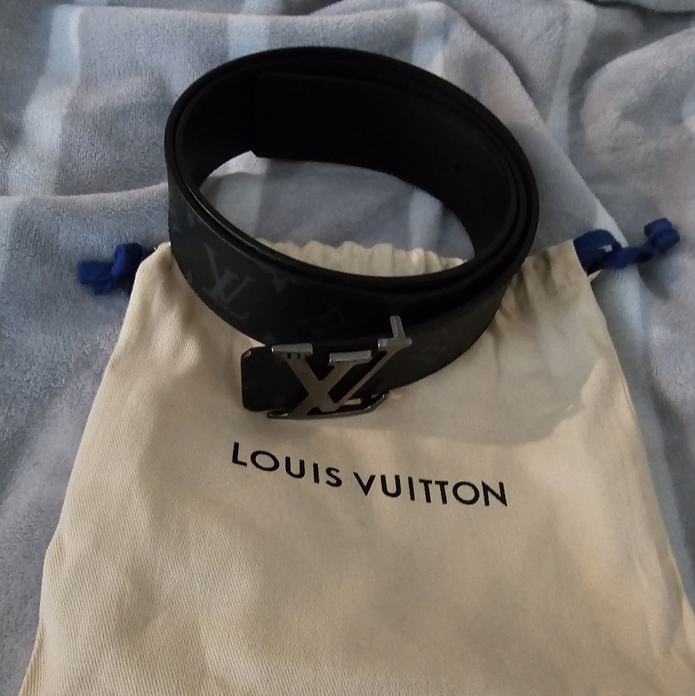 Mens Louis Vuitton Reversible Belt